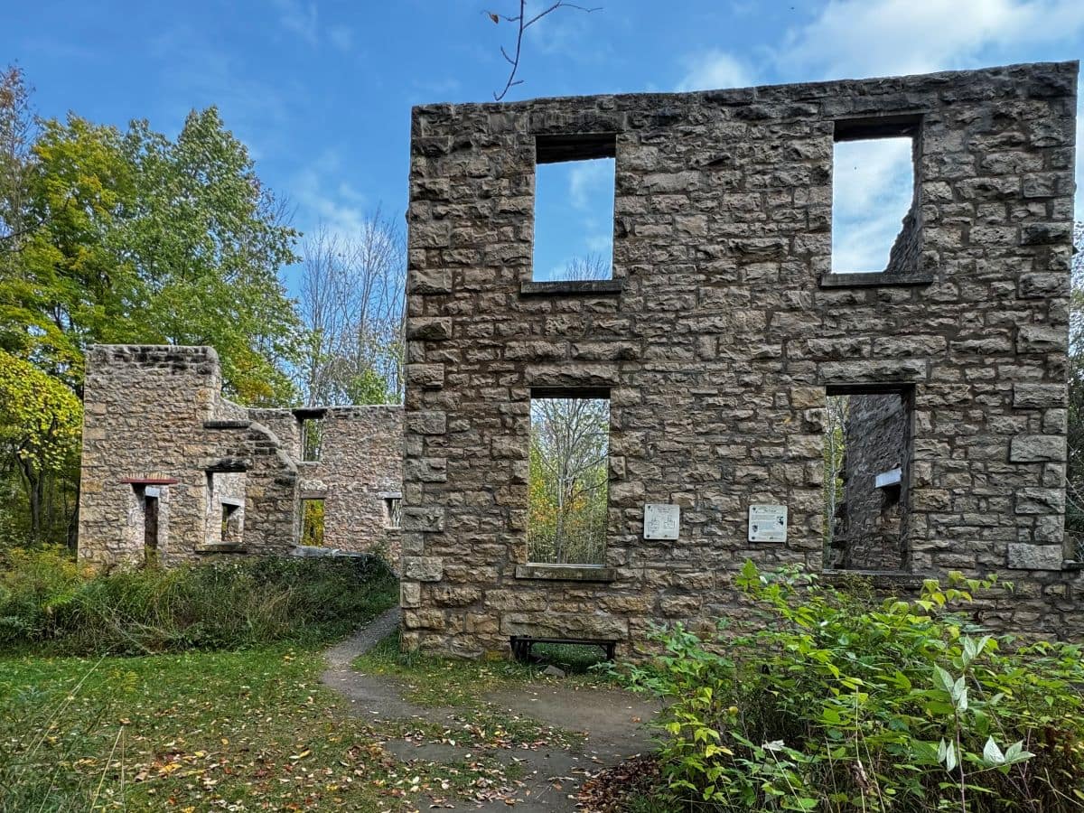 Spirit Rock Conservation -Rich in History & a little Mystery - Hike